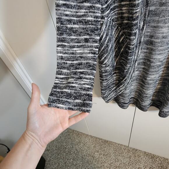 Splendid Women's Color Block Striped Long Sleeve Thigh Length Cardigan Size L - Picture 7 of 8